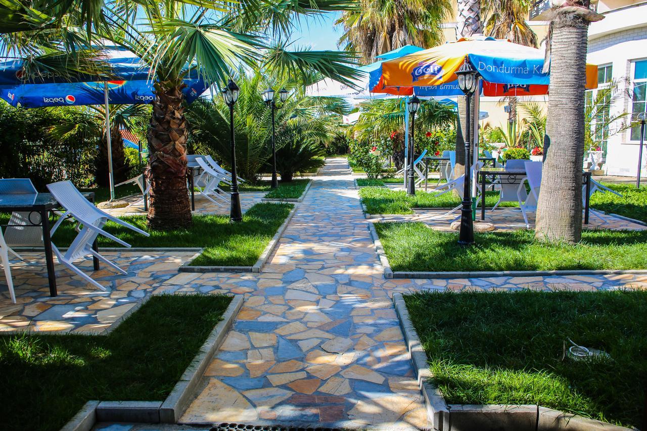 Hotel Venezia Golem  Dış mekan fotoğraf